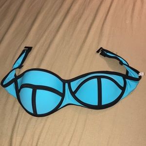 Strapless Bikini Top